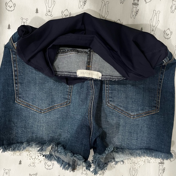 Crochet Trim Denim Shorts (Maternity L) - Picture 4 of 5